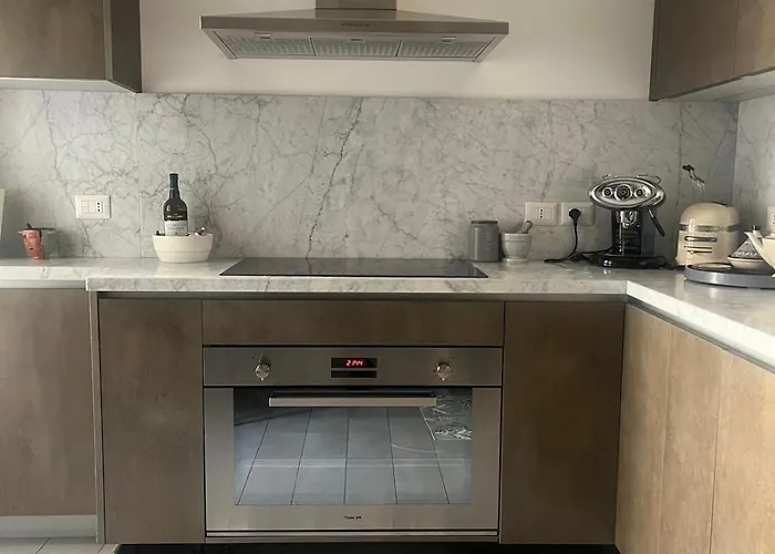 Large With Private Bathroom Séjour chez l'habitant Rome